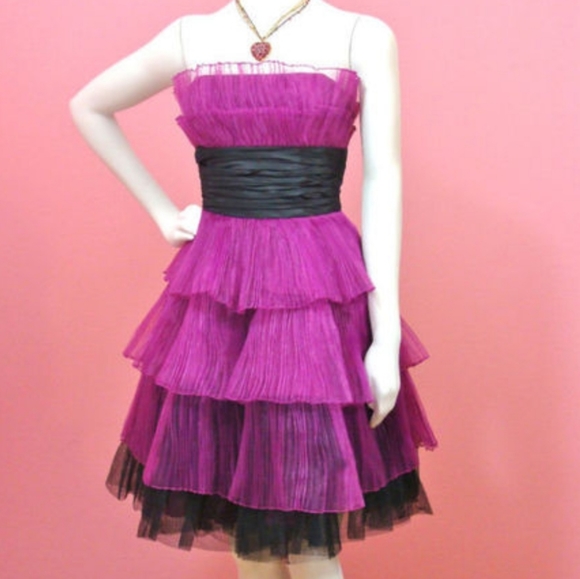 Betsey Johnson dress - Picture 4 of 4